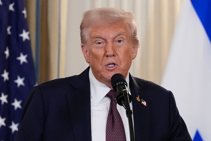 Trump Sebut Pelaku Penembakan Saat Jamuan di Gedung Putih Telah Diamankan