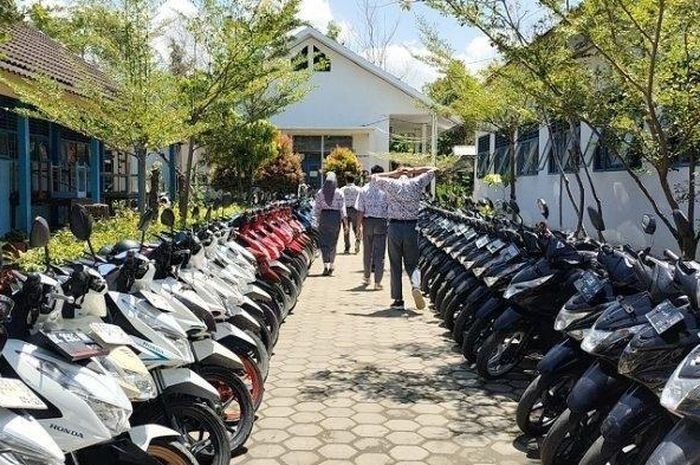 Andriansyah Nilai Parkir Liar Pelajar Cerminkan Lemahnya Pengawasan