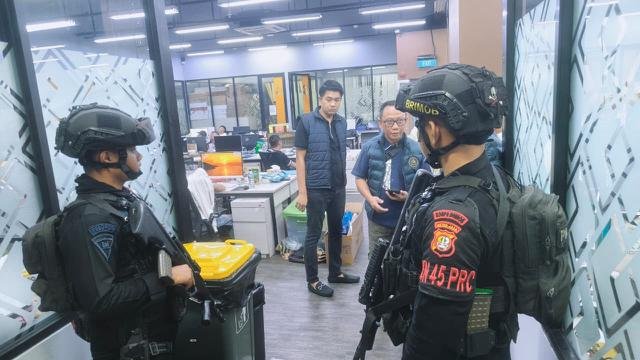 Sindikat Judol Internasional Terbongkar, Ratusan WNA Ditangkap di Hayam Wuruk