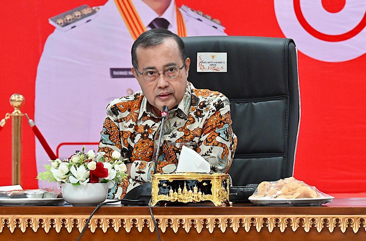 DPR RI Restui Motor Listrik BGN untuk Guru Honorer, Biar Tak Jadi Barang Pajangan