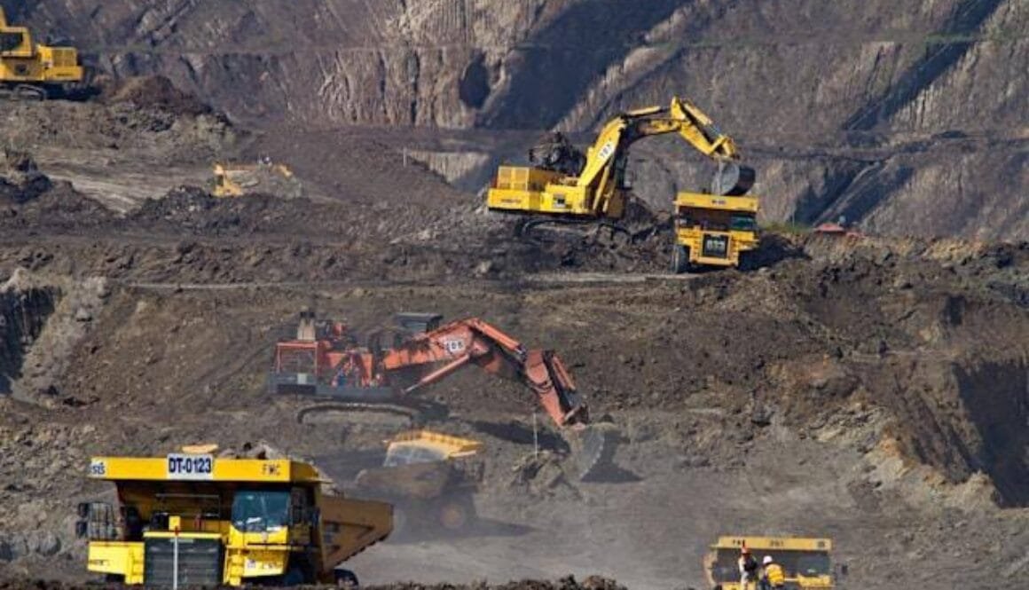 PWYP Indonesia: Putusan MK soal Hilirisasi Belum Menjamin Tata Kelola Tambang yang Adil