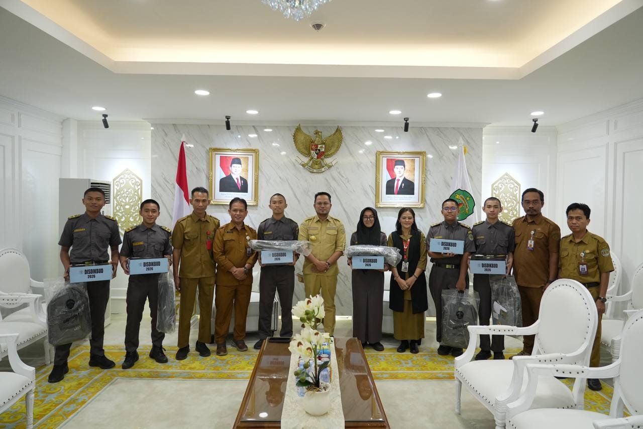 Paket Seragam Gratis Mulai Disalurkan untuk Pelajar Kaltim