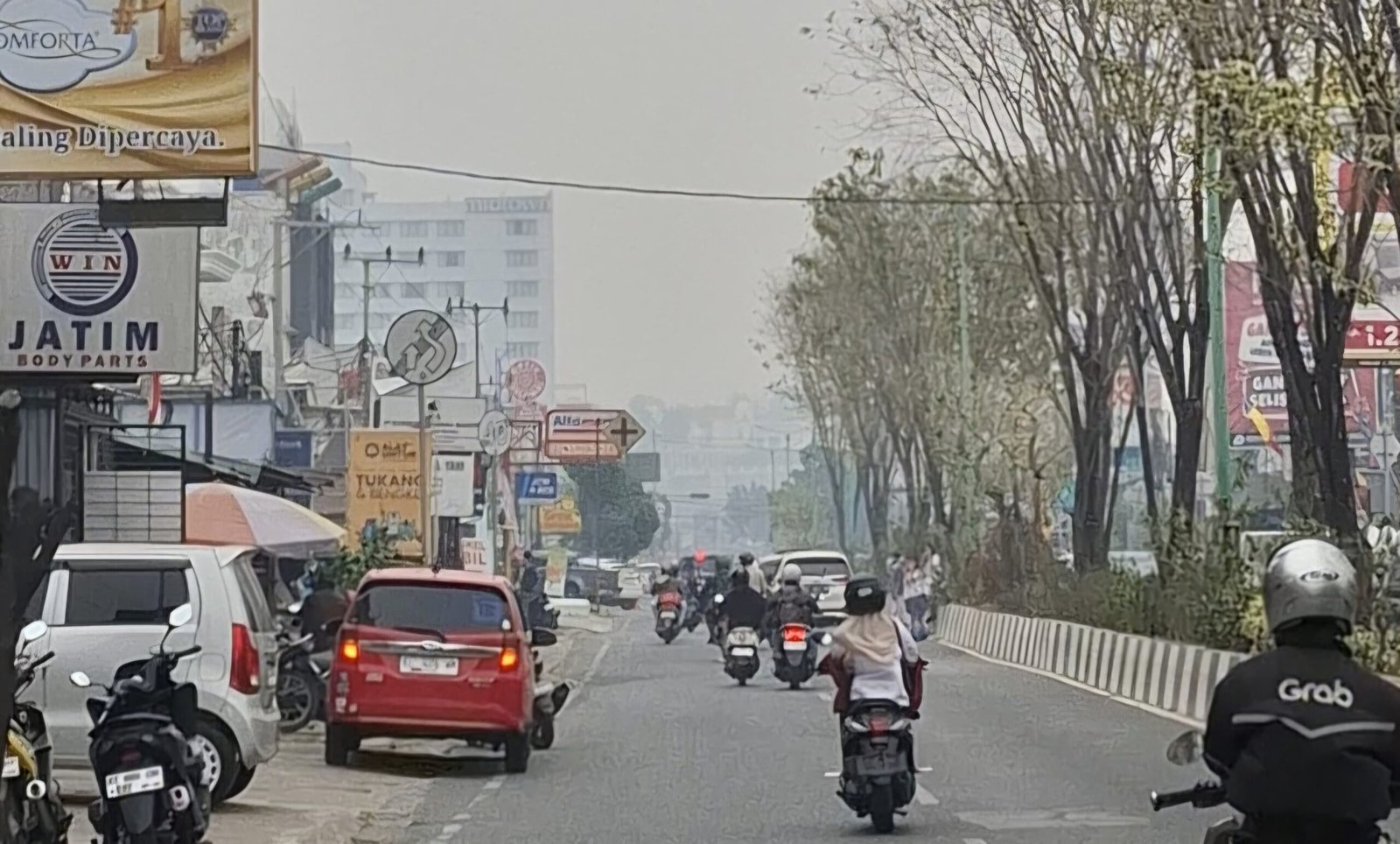 Udara Samarinda Berstatus Berbahaya, BMKG Minta Warga Kenakan Masker